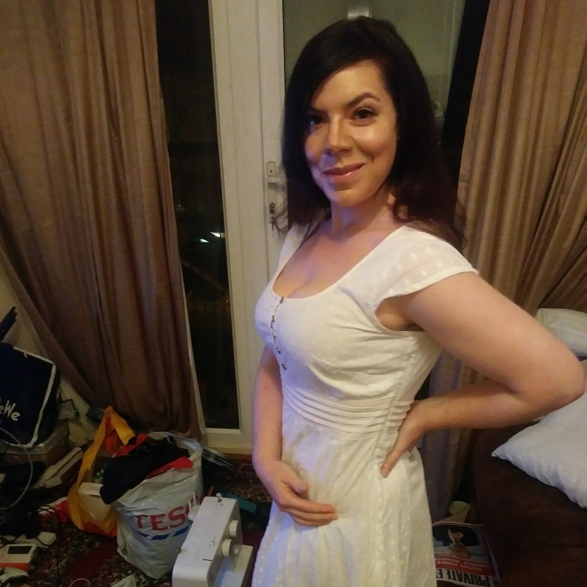 RachelH33447606's tweet photo. Who else likes #charityshops amd #thriftstores? I do! I found this #white #bohemian #maxidress for £6. https://t.co/EhBIyiQkxl