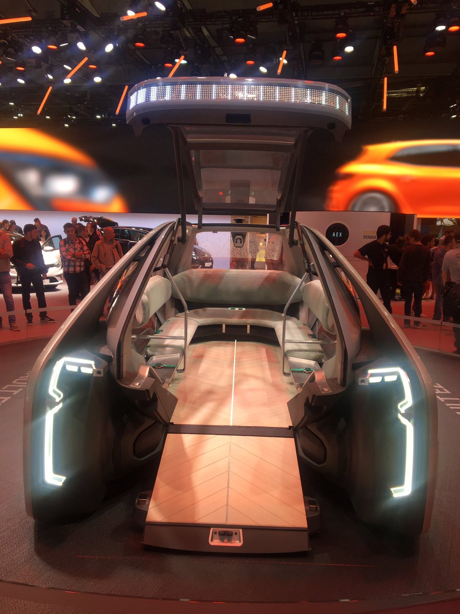 BenCFletcher's tweet image. Driverless concept cars from Renault 👏👏👏 #ParisMotorShow