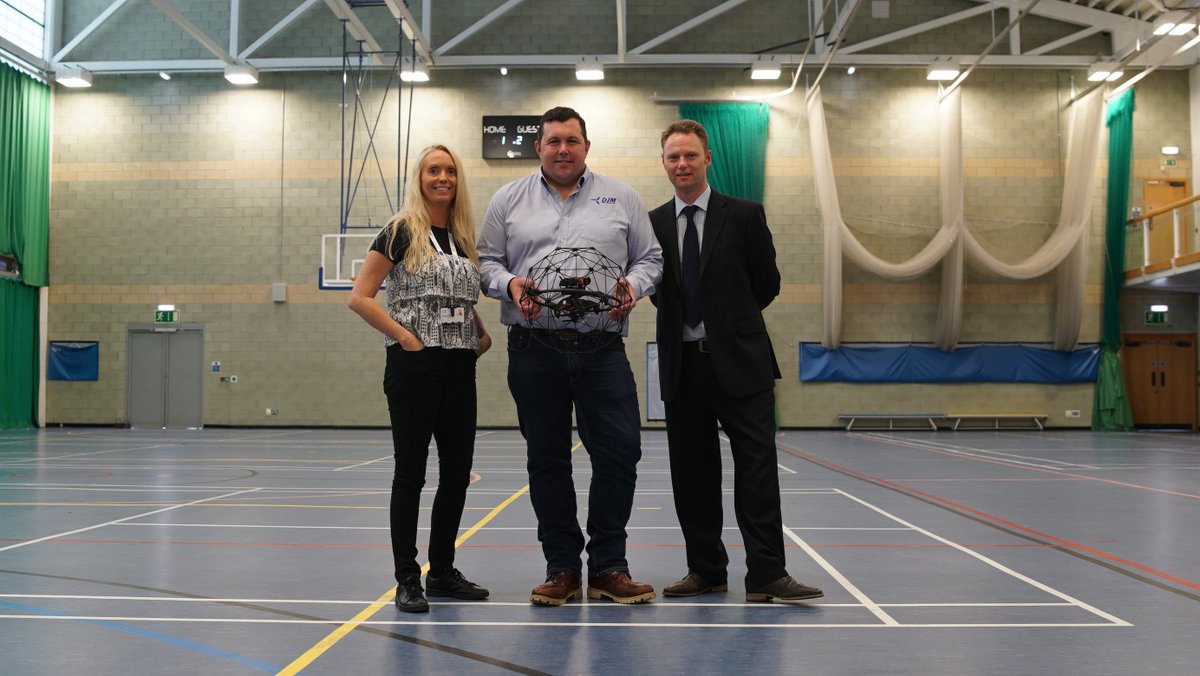 TVBCAndy's tweet photo. Check out @Tees_Compass ' new joint video case study with @The_DigitalCity about how they've both supported @djm_aerial with their growth plans! https://t.co/LrFhOcnPQ6 #workinginpartnership #TeamTVBC #TVBCExpertsinGrowth #keypartner https://t.co/6ltLcqD74b