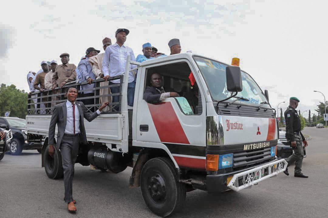 bukolasaraki's tweet image. Today, I joined other leaders of our great party @OfficialPDPNig, on a protest from our party headquarters to @INECNigeria to protest against the outcome of the Osun State election and to demand for the continued independence of INEC.