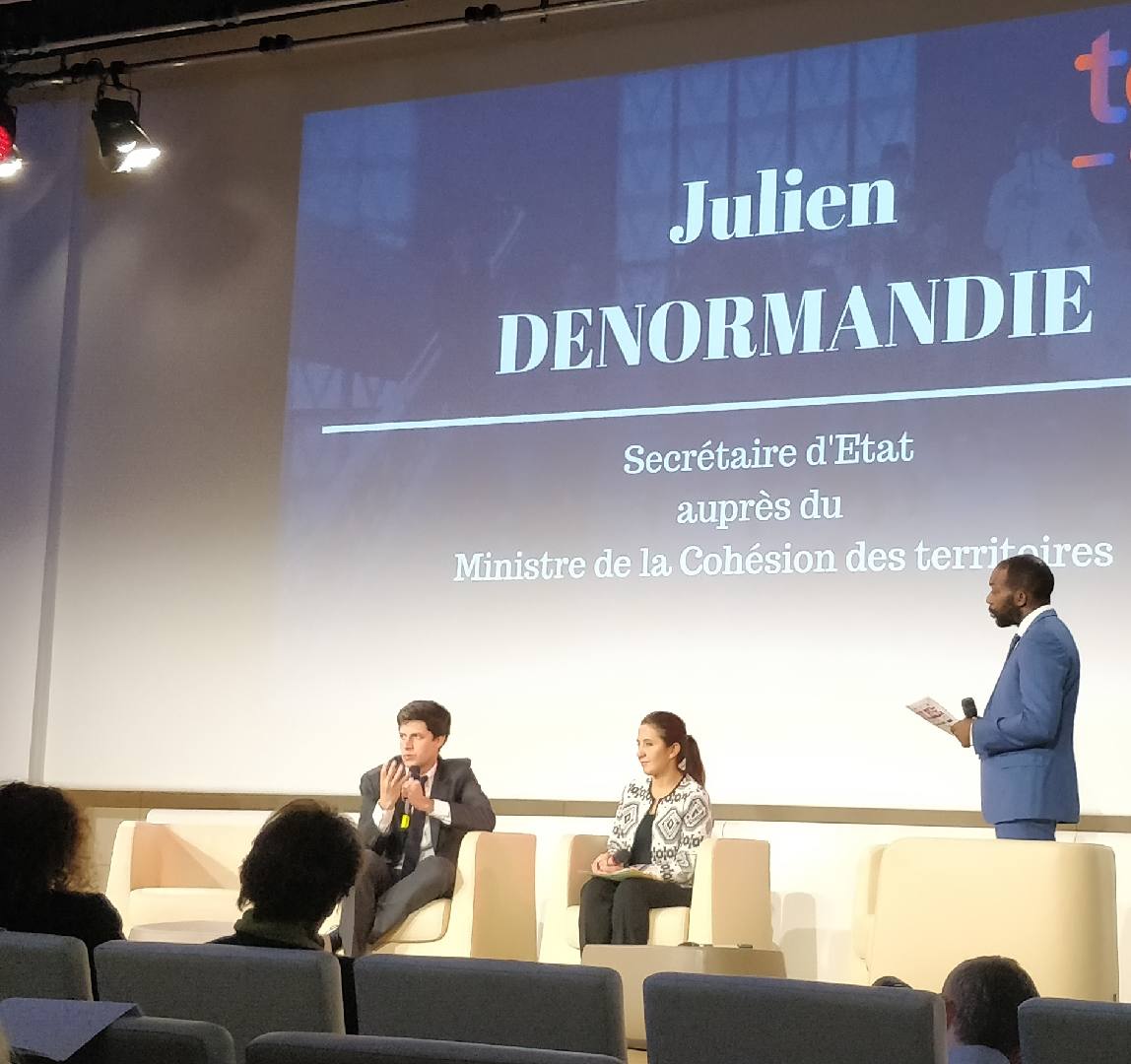 JobIRL's tweet photo. "On a le défi du #réseau dans les #QPV. Sans réseau, on va laisser 15% des #jeunes à l'écart" @J_Denormandie. C'est pour cela qu'on a créé JobIRL le 1er réseau d'#orientation gratuit qui connecte 42 000 jeunes &amp; 4200 pros 🖥📲 #journeemondialedesenseignants #offresdestage #jobirl https://t.co/tvKZ4FwnRB