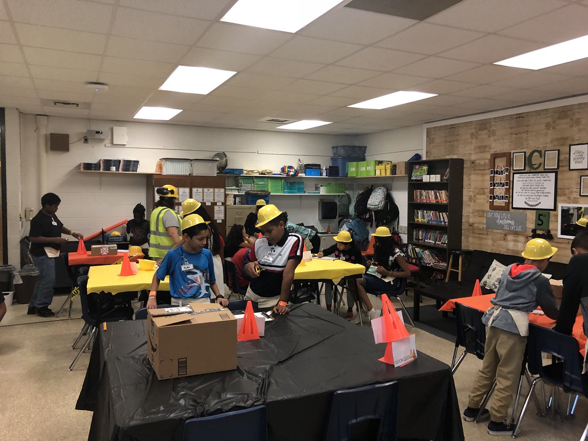 Hallwoodward 5th grade enjoying their culminating volume unit. Way to go Ms. Chandler!!!