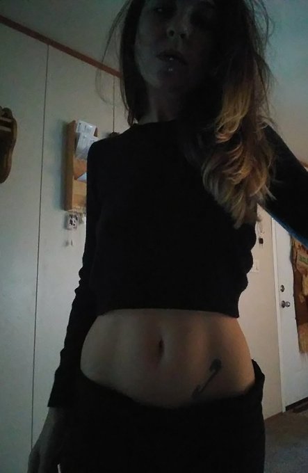 Fall mornings  #October2018 #Autumn #croptop #toningup #nicebutt #stoner #stonerchick #girlswhosmoke<a href="/tag/october2018"class="tags">#October2018</a><a href="/tag/autumn"class="tags">#Autumn</a><a href="/tag/croptop"class="tags">#croptop</a><a href="/tag/toningup"class="tags">#toningup</a><a href="/tag/beautiful"class="tags"><span>#beautiful</span></a><a href="/tag/girlswhosmoke"class="tags"><span>#girlswhosmoke</span></a><a href="/tag/420girls"class="tags"><span>#420girls</span></a><a href="/tag/stonerchick"class="tags"><span>#stonerchick</span></a>