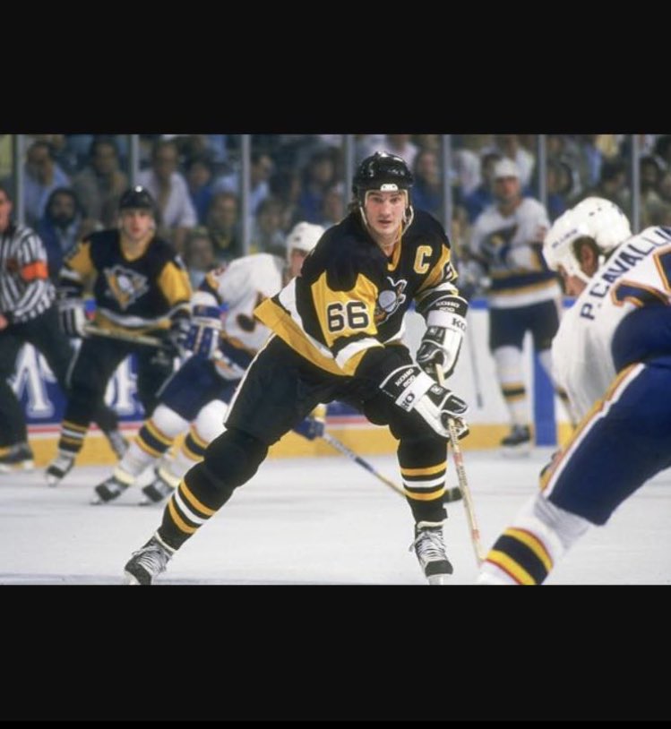 Happy birthday to the legendary Mario Lemieux! Le Magnifique! 