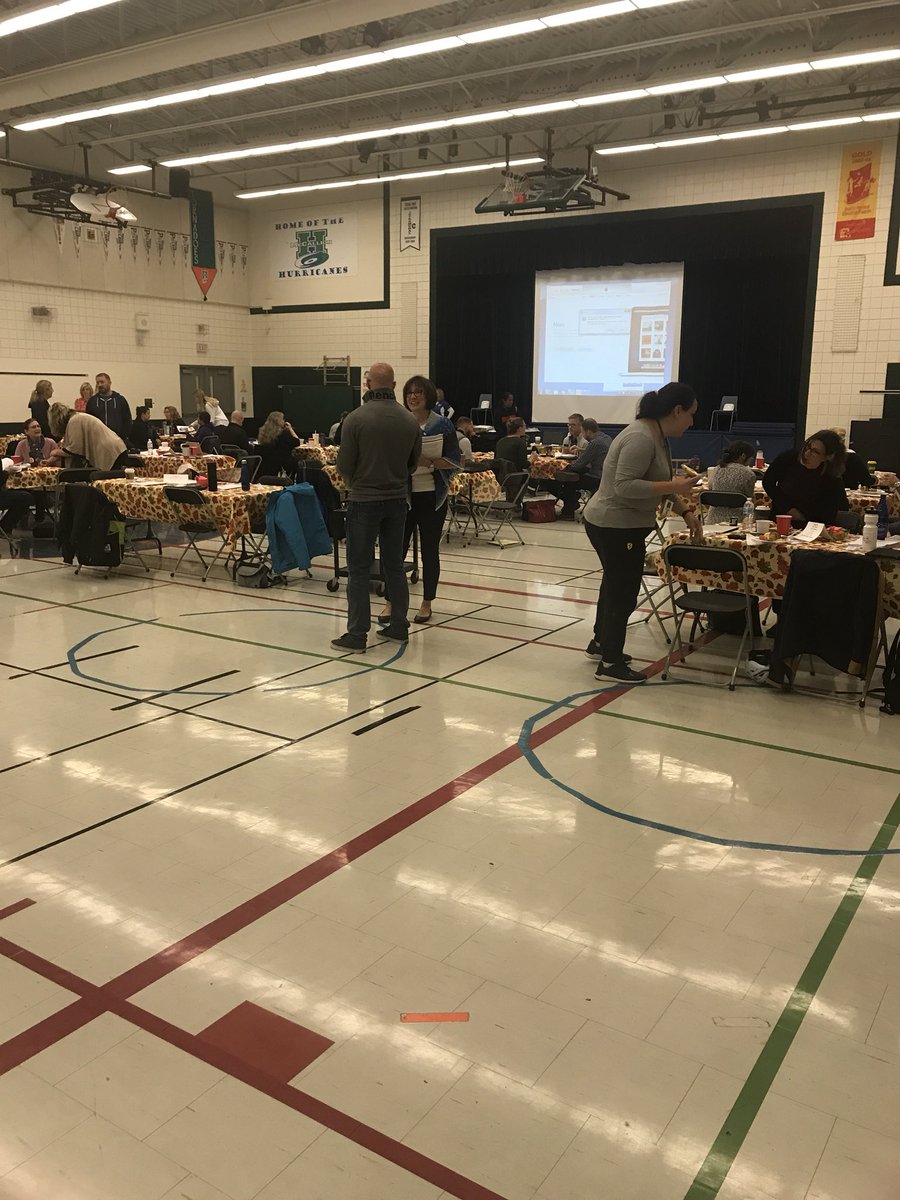 anne_mccann1's tweet image. Getting ready for an awesome day of professional learning @HazelMcCallionS @DolphinSeniorPS #mathfundamentals