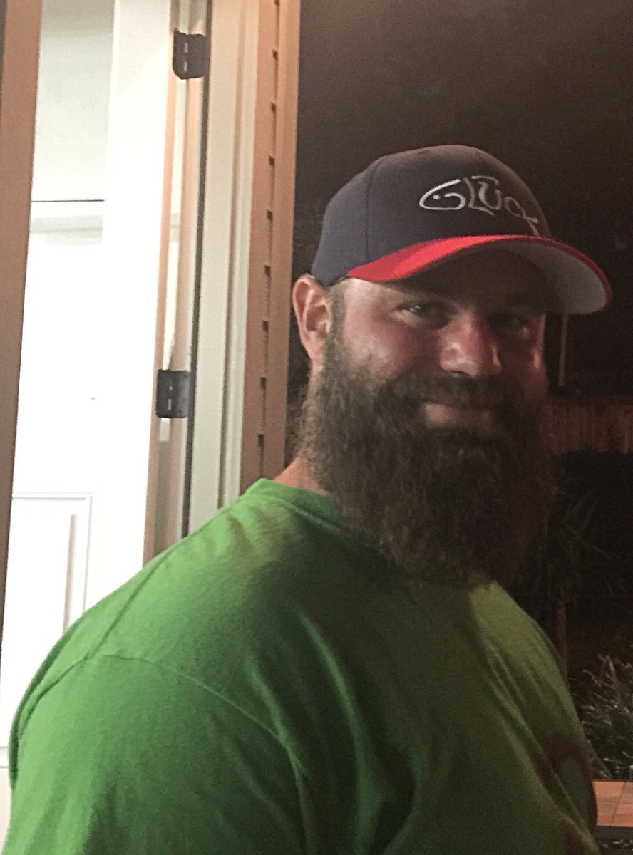 tgstiles's tweet photo. ALDS Time @BulldogBeing wishin’ you and all the @astros some #Gluck @gluckgear #ComeOn #Letsdothis @kaylee_stiles @zastiles @deb_stiles @blummer27 @JuliaMorales https://t.co/XeX2sAKE9P