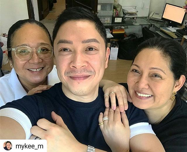 InayMary_FF's tweet photo. Inay looks pretty and fresh. Always! 😉 #Repost @mykee_m
• • • • •
What a surprise from these two ladies😘😍 @vafores @maricelsoriano_ff #sister #family #diamonstar #matelier https://t.co/t5QyXcQwg8 https://t.co/EpK7eDlUDK