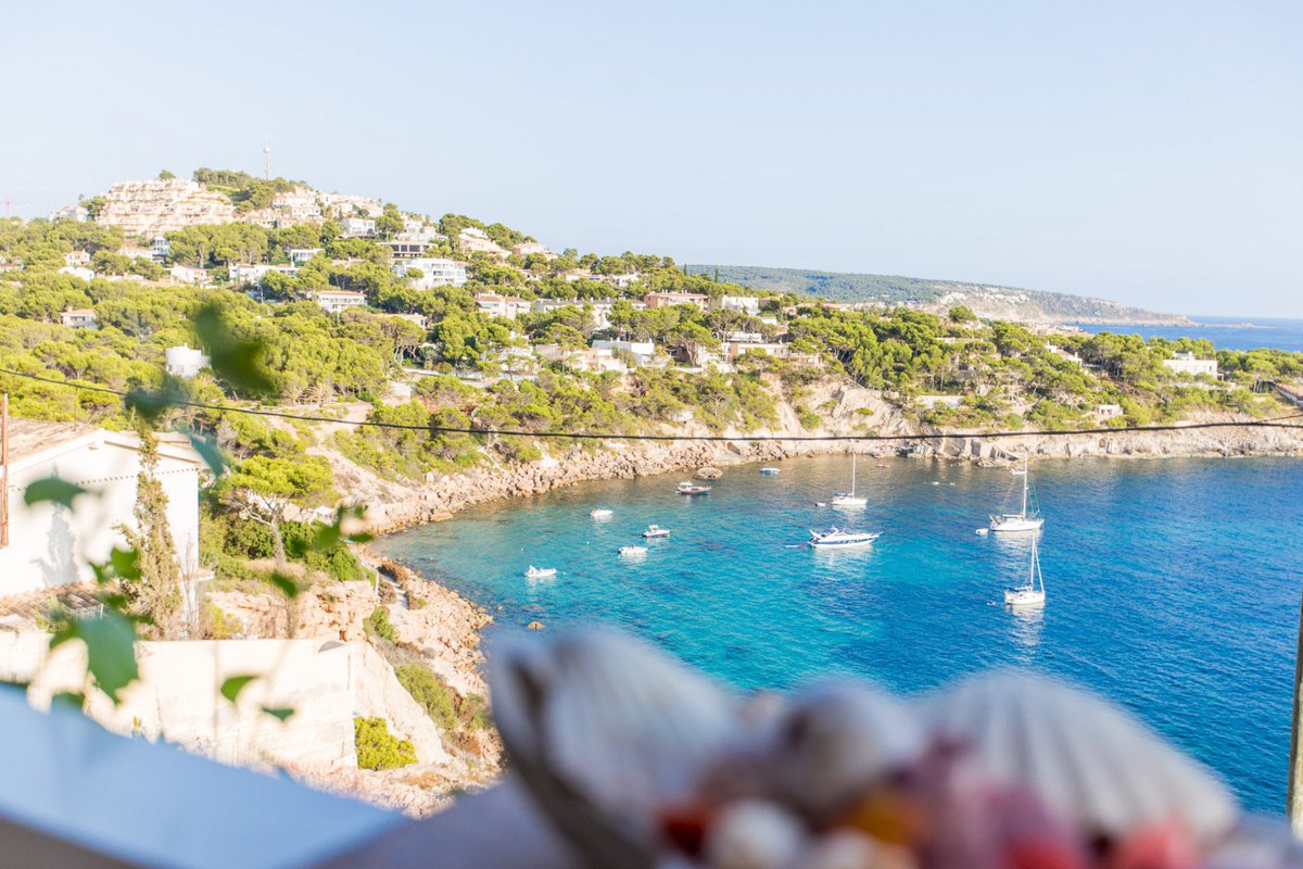 mallorcasite's tweet image. Meerblick und Blick auf die #Malgrats Inseln? Oder bevorzugen Sie lieber den Blick auf die Bucht von Santa Ponsa? ⛵ Genießen Sie beides in dieser geräumigen Wohnung in Nova Santa Ponsa! #MallorcaSitePropertyhttps://goo.gl/XH5bVm #Mallorca #RealEstate