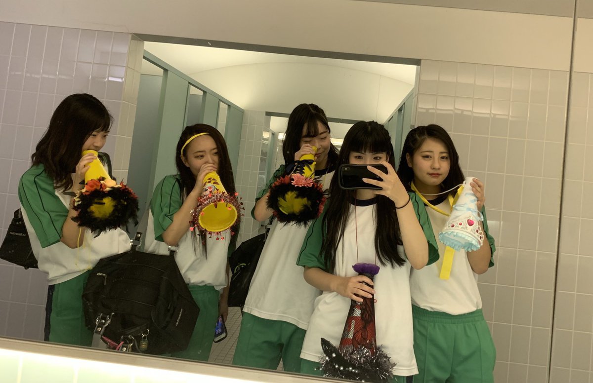 e_n_a_17's tweet photo. 体育祭当日は安定のりん♥️
ちょー楽しかった!!

りんとおると気使わんでいいしいろいろとやらかしまくったけどなんやかんやで許してくれるし好きでしかない😆
これからもよろしくおねがいします🙇🏻‍♀️ https://t.co/Sm4B0pPoBV