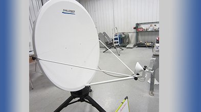ChallengerComm's tweet photo. Challenger offers 1.2m aluminum & SMC Quick-Deploy antennas for a variety of markets. Also, improved case options! 💼 📡 🛰️#VSAT #satcom #satcommunications #oilandgas #communications #oilcomm #HurricaneSeason #EmergencyPrep #EmergencyResponse #madeintheusa #quickdeploy #kuband https://t.co/I34A8Z5riA