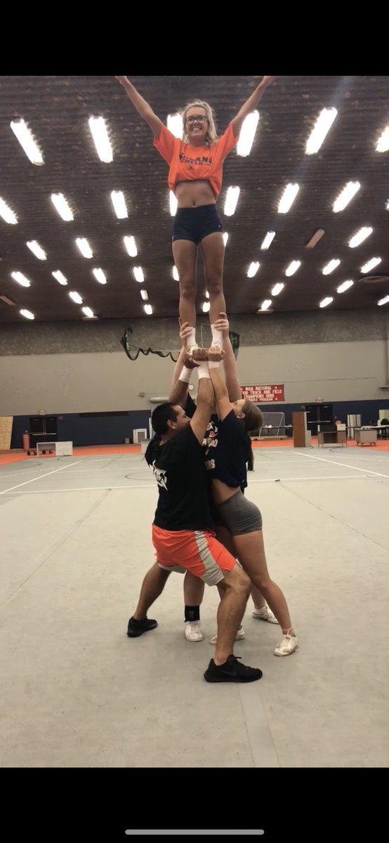 bailey_rolfe's tweet photo. I am excited to announce I have verbally committed to Midland University to further my athletic and academic career. Thank you to Coach Kevin and Coach Kayla for helping me with my decision!!💙🎀🧡 https://t.co/MA6twh2Anc