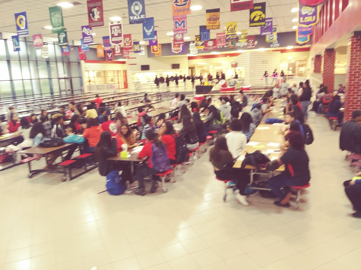 whsmustangs's tweet photo. Great things going on at Westfield!
Students were recognized for their Academic Excellence this morning!
Go Stangs! https://t.co/JHg8R3cmsY
