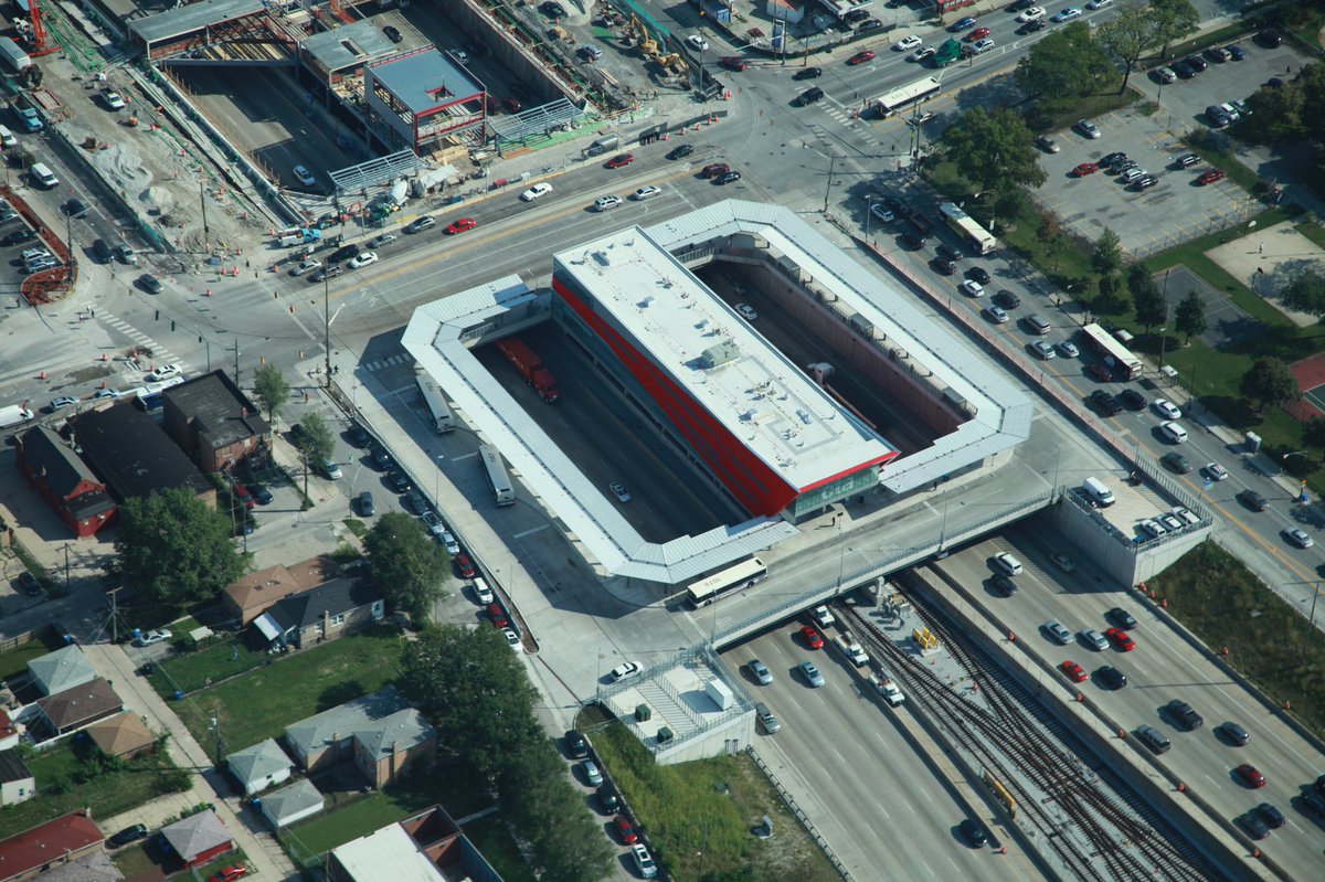 fhpaschen's tweet photo. Aerials from the @cta 95th Street Terminal Improvement Project. We completed the South terminal earlier this year, progress on the North terminal is coming along nicely! #BuildWithPaschen https://t.co/AcNkTO3BDD