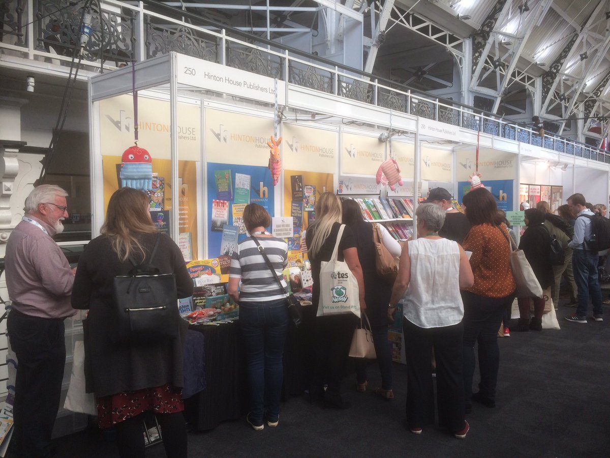 Sarah Miles at the excellent @Hinton_House stand @SENShowUK <a href="/KerryGreene03/">Kerry Greene</a>