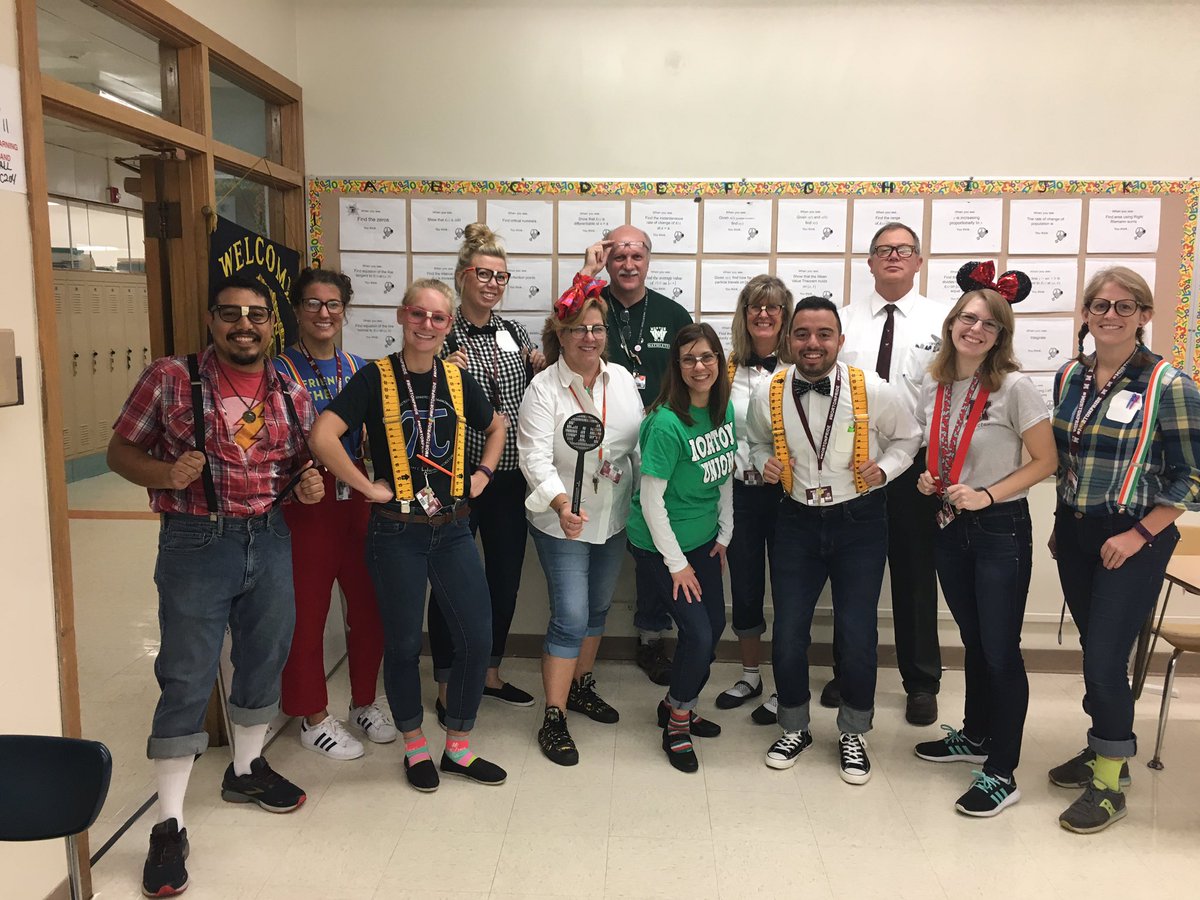 l_brasko's tweet photo. Morton C hall mathnerds! #mortonpride https://t.co/5w85aW6oYC