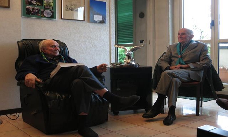 E' volata via l'ultima delle #aquilerandagie la testimonianza di #donGiovanniBarbareschi resterà sempre con noi  goo.gl/9LQEBY  <a href="/agesci/">AGESCI</a>