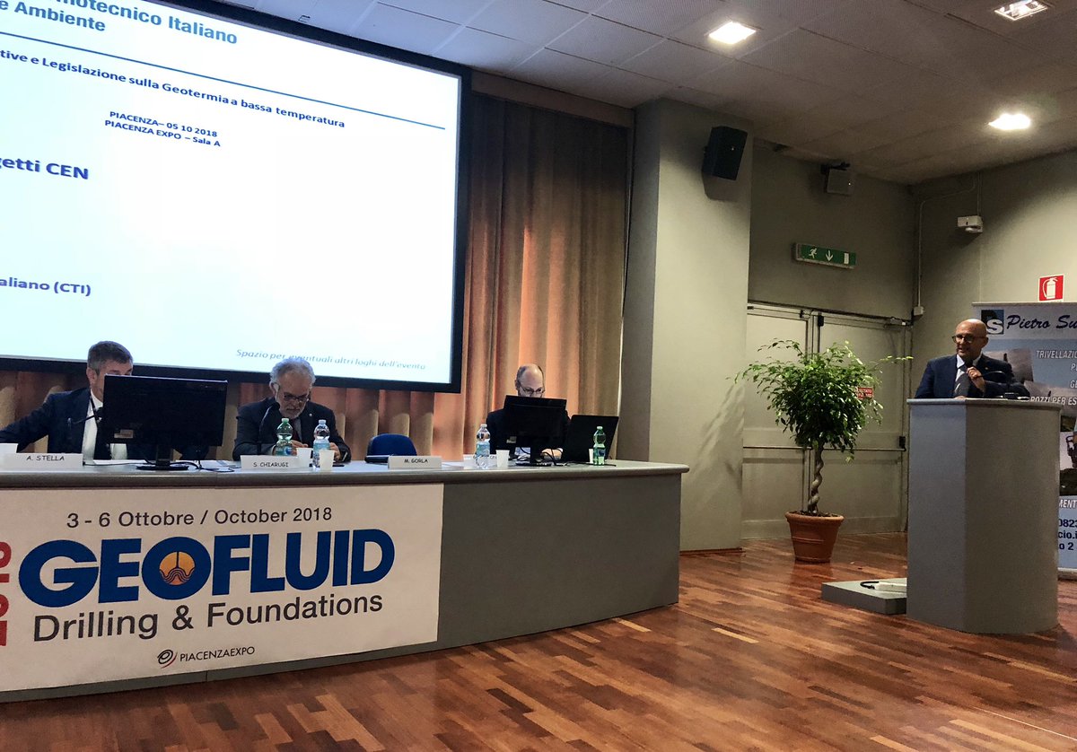 cngeologi's tweet photo. #Geofluid2018 Presidente Peduto: “Nella sfida delle energie verdi, la #geotermia può e deve giocare un ruolo fondamentale. Il Decreto Posa Sonde e gli allegati sono pronti, speriamo che nei prossimi mesi la politica si decida con la firma del decreto da parte del ministro”. https://t.co/qWHl2DJiLg
