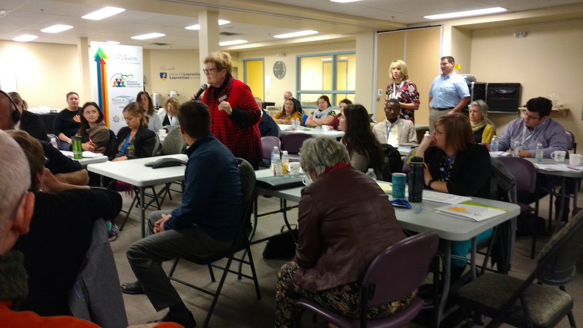 La deuxième journée du Sommet pour l'immigration francophone dans le Nord de l'Ontario démarre avec la formation linguistique adaptée.