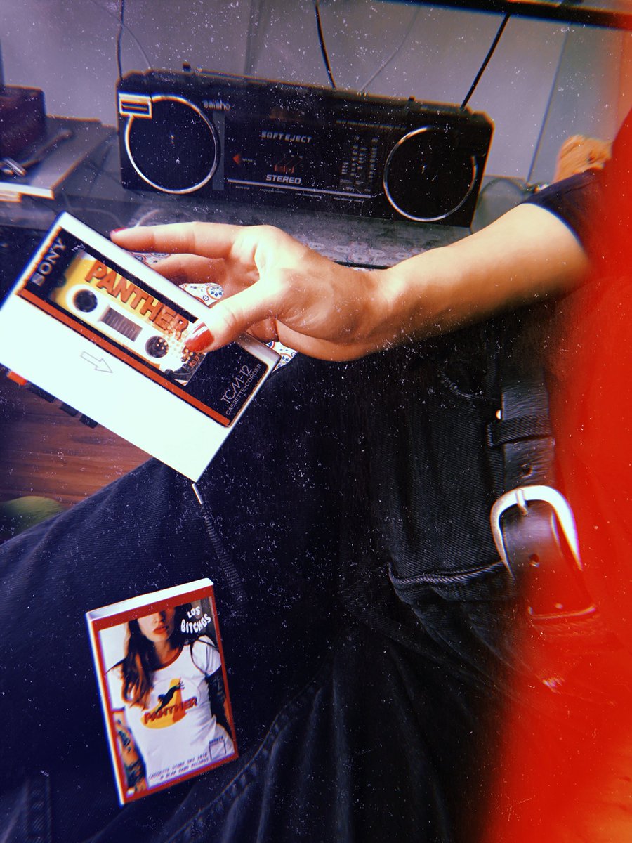 blakhandrecords's tweet photo. #BHR028 🖤♥️🧡💛💗

@LBitchos 
@ghostcarband 
@cassetteday https://t.co/LcqYme8ujV