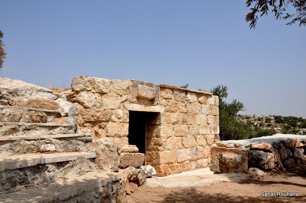 A small church was built again above the holy cave of Saint Barbara after it got bombed by Israel in the second intifada in 2002.