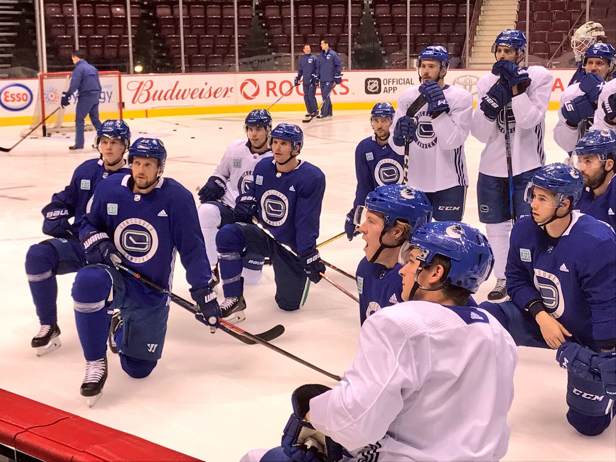 canucks practice jersey