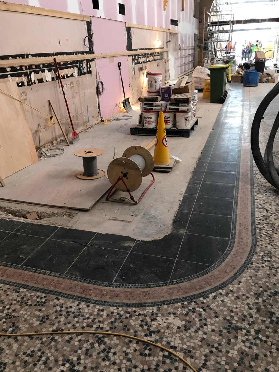 Café en Seine tweet media