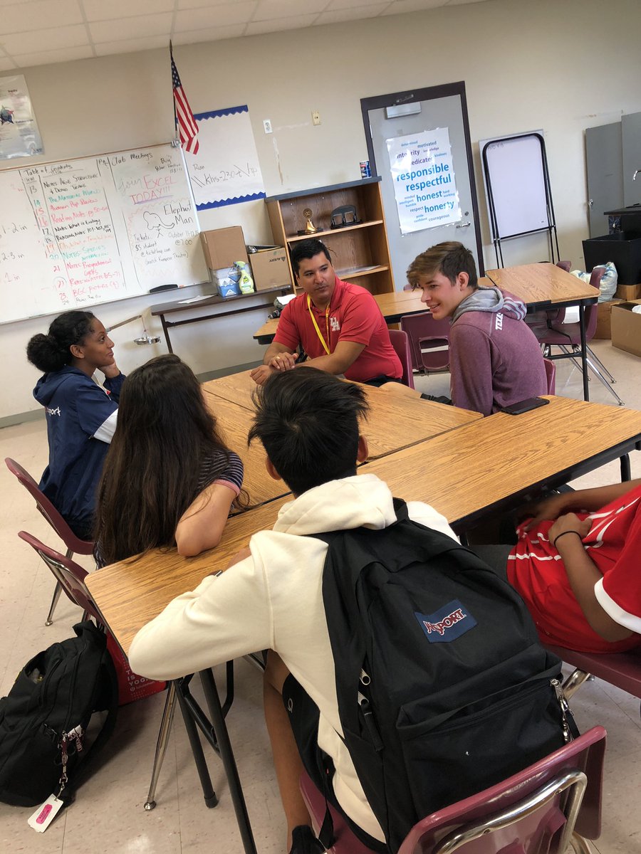 kempner_avid's tweet photo. Thanks to the wonderful speaker from Vision Inspired that came to inspire our students. https://t.co/OJAMNVxZky
