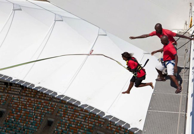 BestVisitSA's tweet photo. Durban has proven to be the Hub of entertainment in SA. With a series of events throughout the year. Rediscover Durban and get rid of your fears by safely diving from the Moses Mabhida Stadium #SkyCar #ExploreDbn #SATourism #ENG2604 https://t.co/OCkkBIOdyp