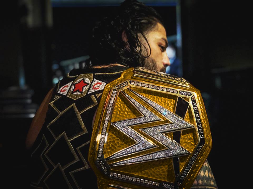 hyper_reigns's tweet photo. I hope you like iT.
@WWERomanReigns should be the #golden universal champion. https://t.co/Ug8tcZVYlg