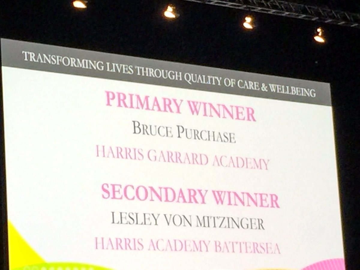 HarrisGarrard's tweet image. Look who has just been recognised for Transforming Lives Through Quality of Care and Wellbeing in front of thousands!@HarrisFed #ThinkHarris