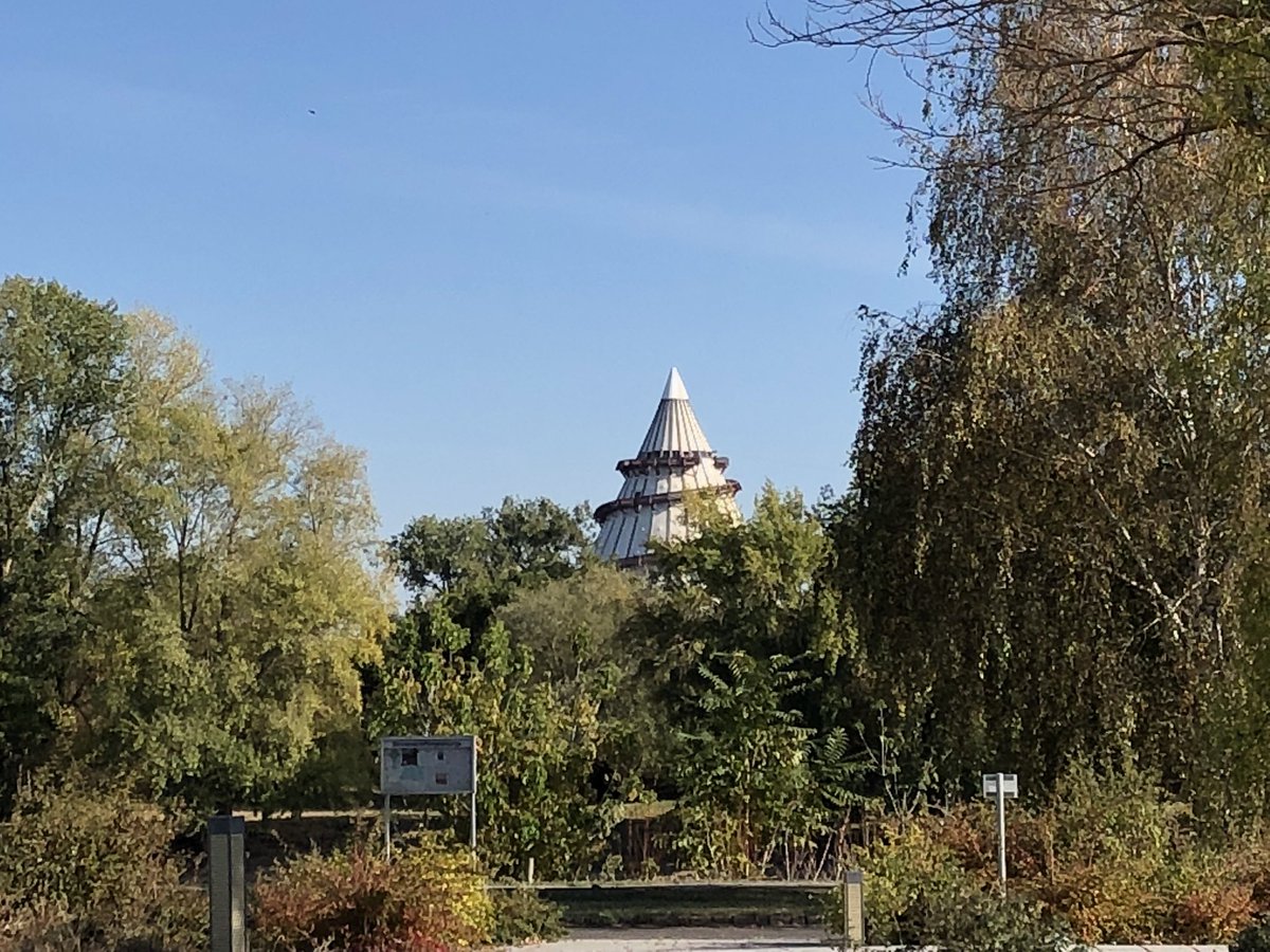 HeilmannFrauke's tweet photo. Auf Wiedersehen #Elbedom @Fraunhofer_IFF @OVGUpresse und Danke für zwei spannende Tage mit vielen neuen Eindrücken auf der #gtw-Konferenz in Magdeburg. Bis zum nächsten Mal! @wbv_de #wbvPublikation https://t.co/QedRq1BiFM