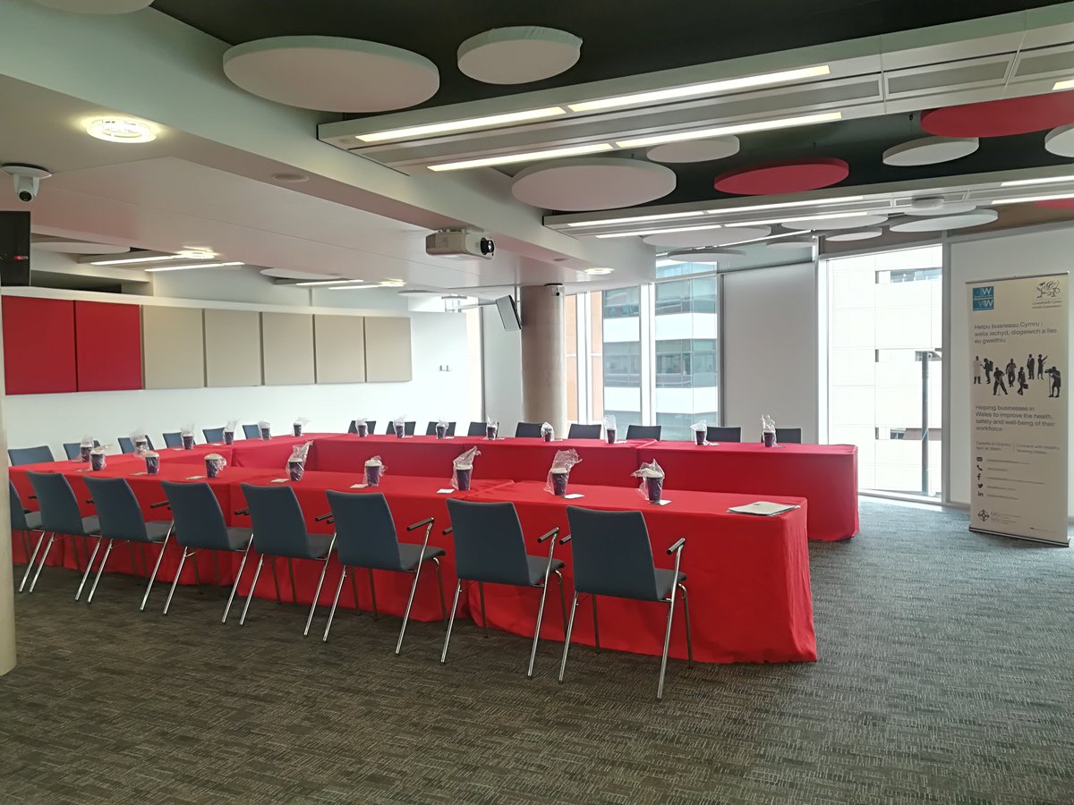 Healthywork_HWW's tweet photo. Thank you to all of the businesses who attended the #SWHA Workshops at @lshubwales Cardiff this week. They were a great success!
See how a @WelshGovernment award could help you achieve this with your staff: https://t.co/BX4xAbJXZo https://t.co/k1OdXerDHG
