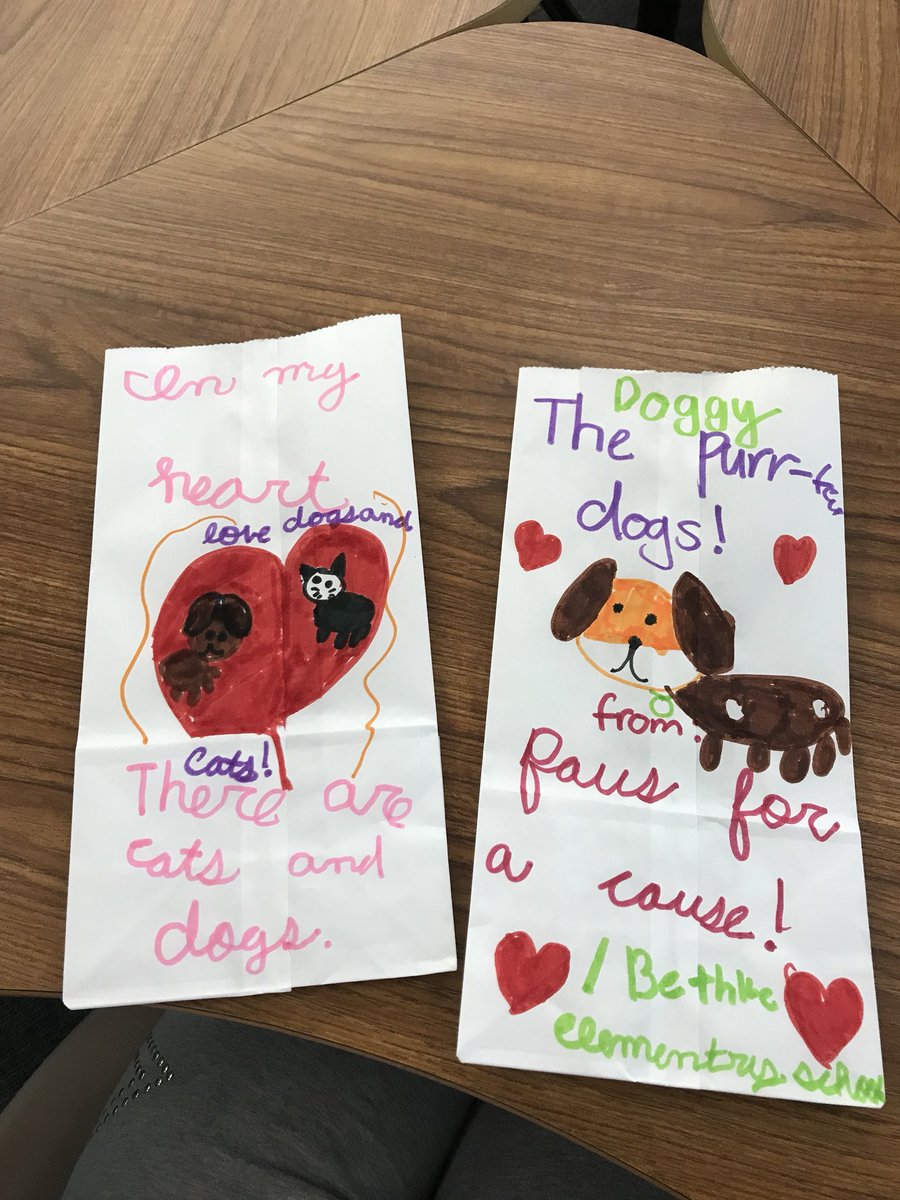 cbe_bibb's tweet photo. Paws for a Cause is in full effect! #bethkegrows @BethkeElem https://t.co/JlrWwT9Zn1