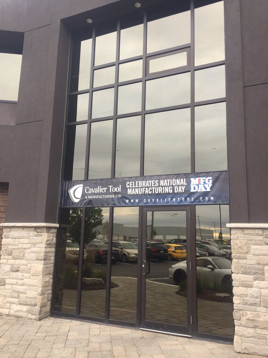 ChrisVanderPark's tweet photo. #tourdecavalier, #mfgday https://t.co/7Nskf3Gn8X