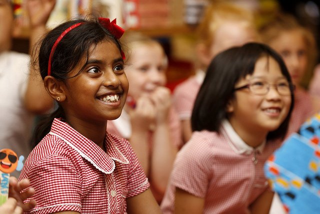 Literacy_Trust's tweet photo. Our new research found that children who enjoy reading and writing are three times more likely to have high levels of mental wellbeing than children who don't. https://t.co/mmBMgAoLOD #Literacy25 https://t.co/OiysRwuhqe