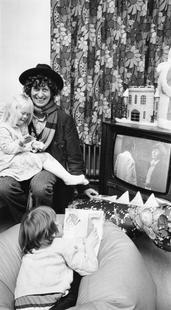 partridgetardis's tweet photo. I am in awe of this in every way.
They are settled down watching Part 1 of 'Robot'. โค๏ธโค๏ธ
@WhovianLeap #TimeKids https://t.co/ESGcCGfRR1