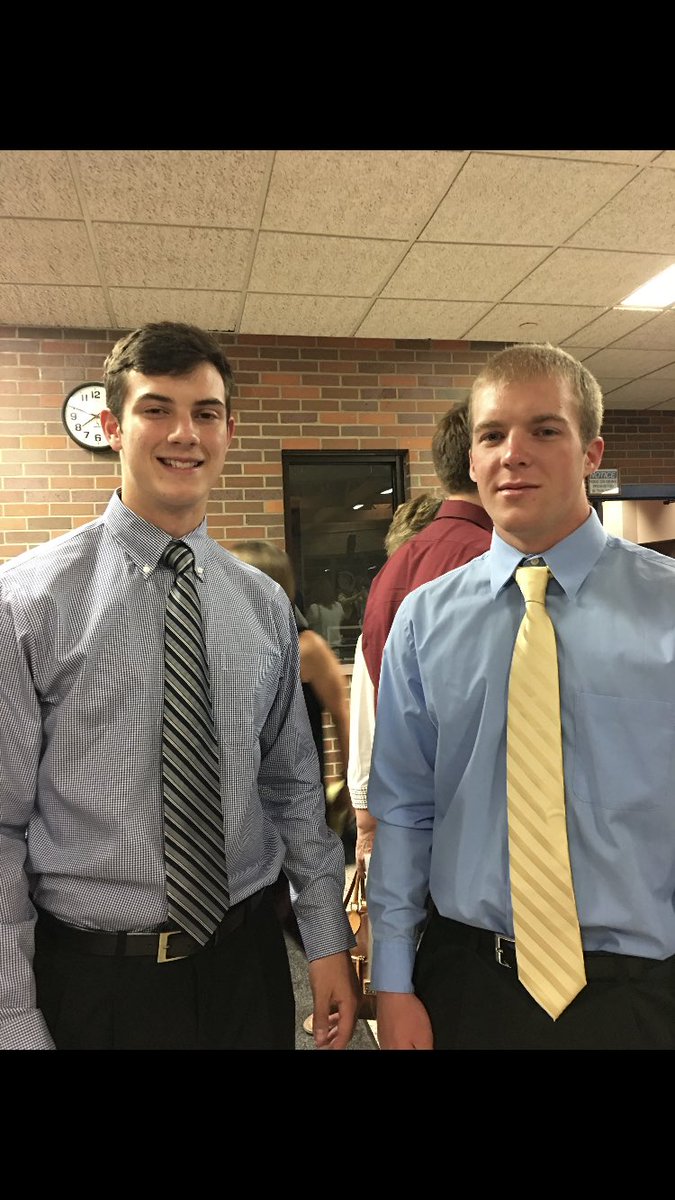 dompalko's tweet image. happy birthday ugly @zachmueller17