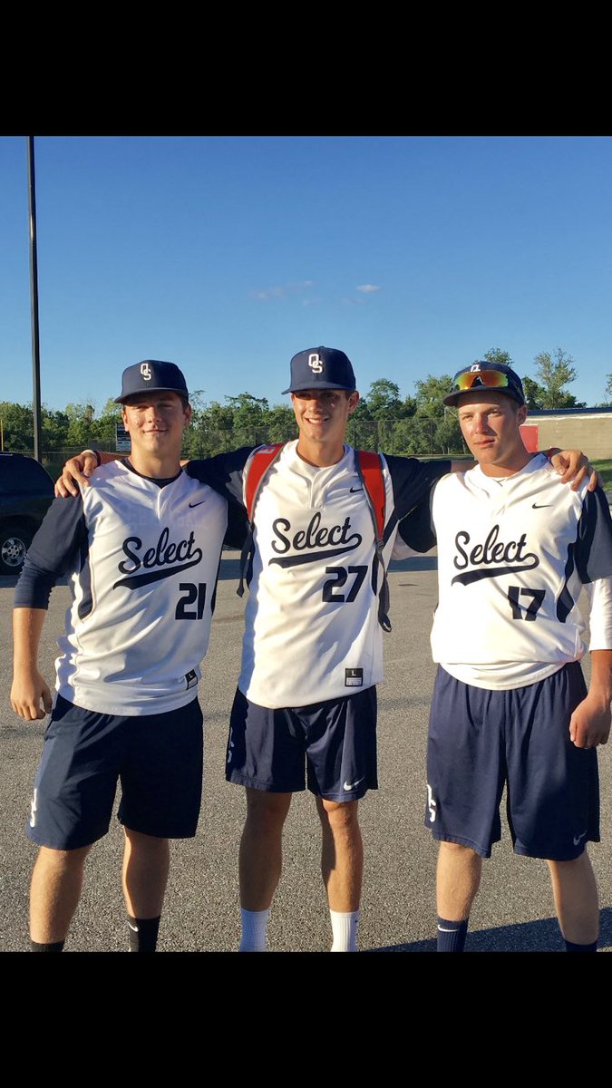 dompalko's tweet image. happy birthday ugly @zachmueller17