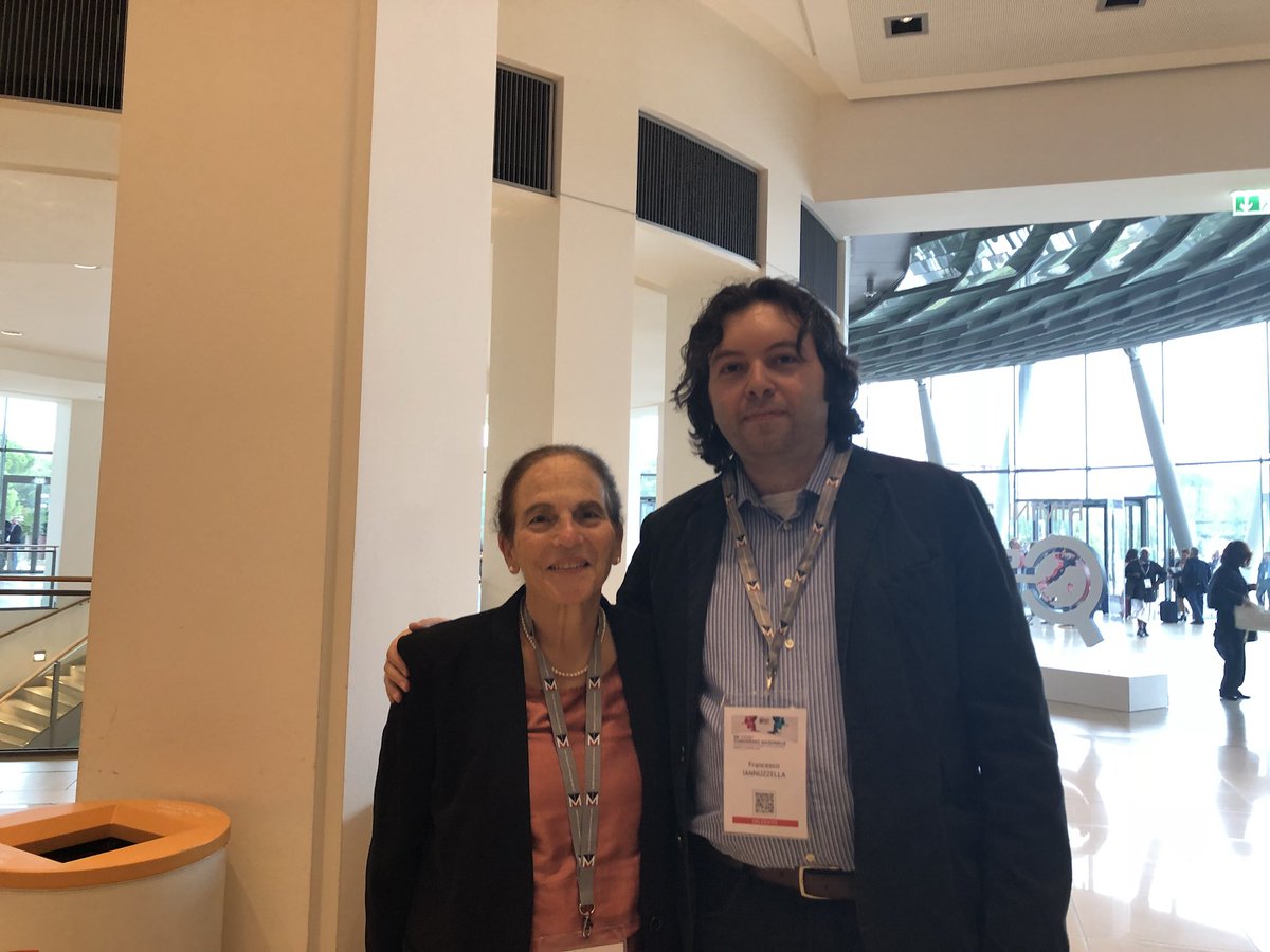 caioqualunque's tweet photo. With @ingelfinger at #sin2018 https://t.co/hglu1S02o7