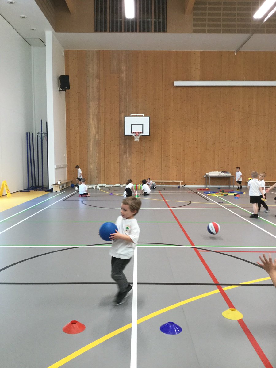 DimelowMrs's tweet photo. Primary 1 learning the skills of throwing, catching, rolling, aiming and kicking at a target in PE. https://t.co/f2H4bTO7DC
