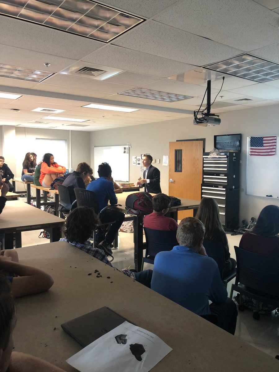 KSedoti's tweet photo. Columbus2020 visits STEM to talk about future careers, work skills & design learning. No longer do we go to school to “learn” to “do”; rather, we must “do” to “learn”. #BeAnAgileLearner #Empathy #StudentForLife #Passion #AdaptToConstantChange #AdvanceLearningHabits @KSedoti https://t.co/GJ17zBgkXm