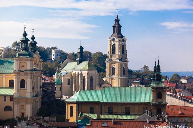 Poland's tweet photo. Be like Good Soldier Švejk!
It means �� this #WeekendInPolska come to beautiful Przemyśl!
Visiting this thousand-year-old city in south-east Poland, you can follow the traces of the good soldier. Or explore it on your own way. https://t.co/k4m9tDcKx1