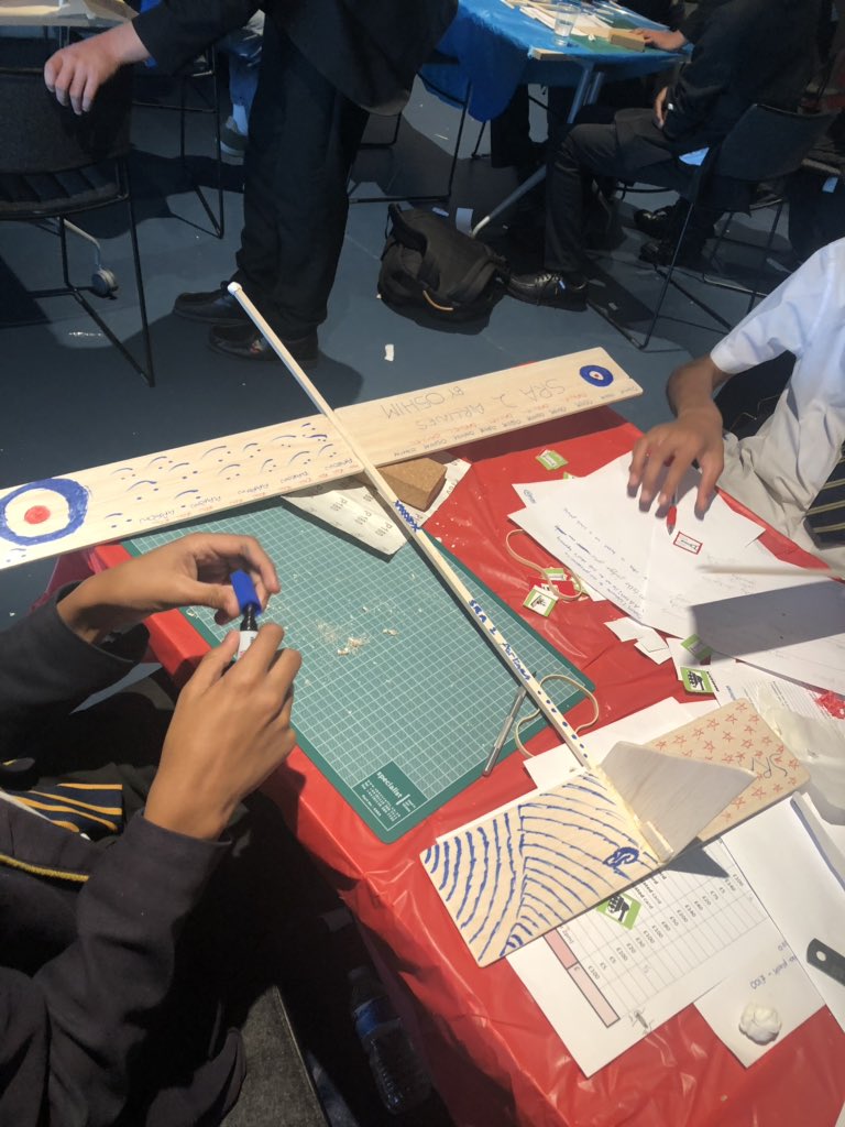 The boys plane is ready and tested. How will they do in the final challenge? <a href="/RAFMUSEUM/">RAF Museum</a> <a href="/byMBDA/">bymbda</a> @SRASecondary
