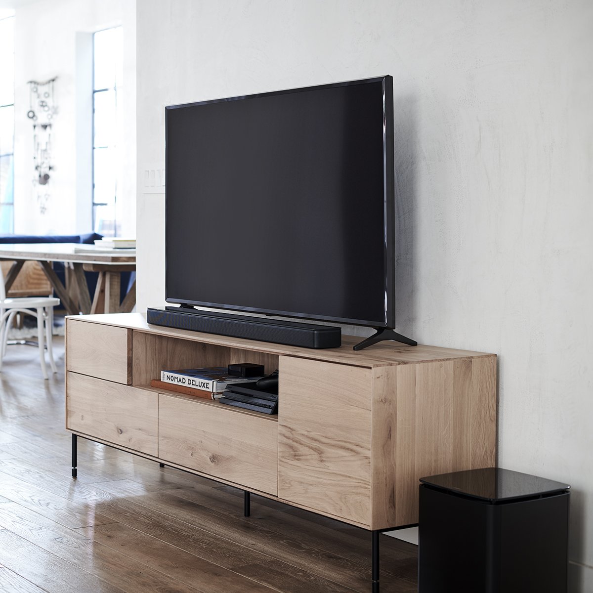 BoseUK's tweet photo. Superior sound with @Amazon Alexa built in. Introducing the NEW Bose Soundbar 700 and Bose Soundbar 500. Visit your nearest #BoseStore for a demo. #BoseSmart https://t.co/XnYXSx4Apq https://t.co/W6kJUPAUVv