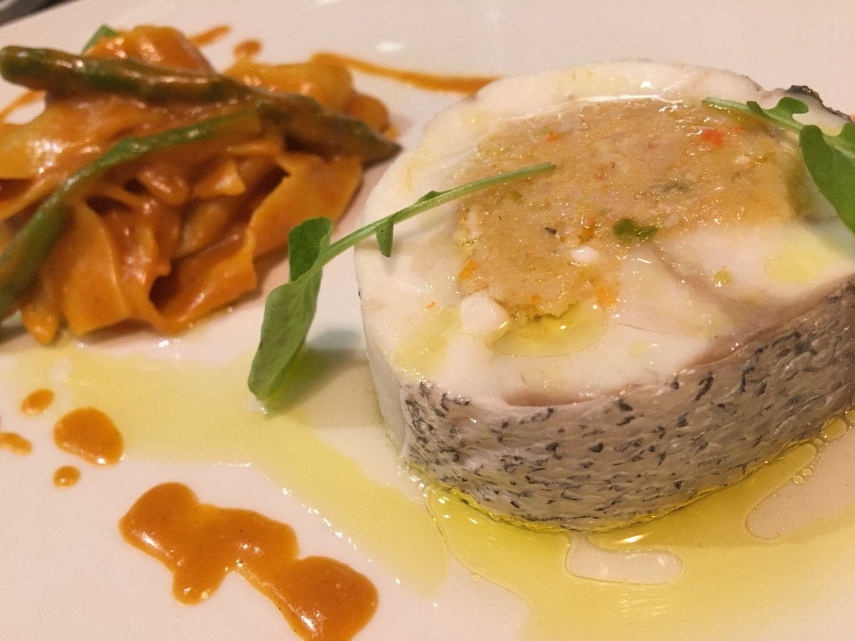 DonJuanAlemanes's tweet photo. Merluza de pincho rellena de txangurro con papardelles de mariscos.  Seguro que nos tienes por otro tipo de establecimiento .Vente a vernos a Don Juan ..... te va a gustar https://t.co/o8EZvvNA5Y