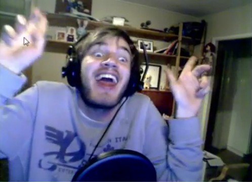 FOLLOW_ME_2018's tweet photo. @pewdiepie #PewdsForPresident https://t.co/Qcxm1LgPJm