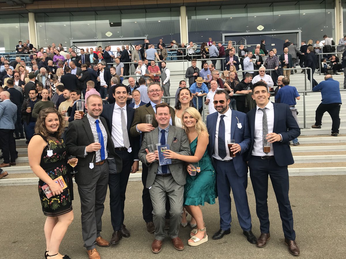 CollinsConLtd's tweet image. Collins at the Beer festival with friends ☺️