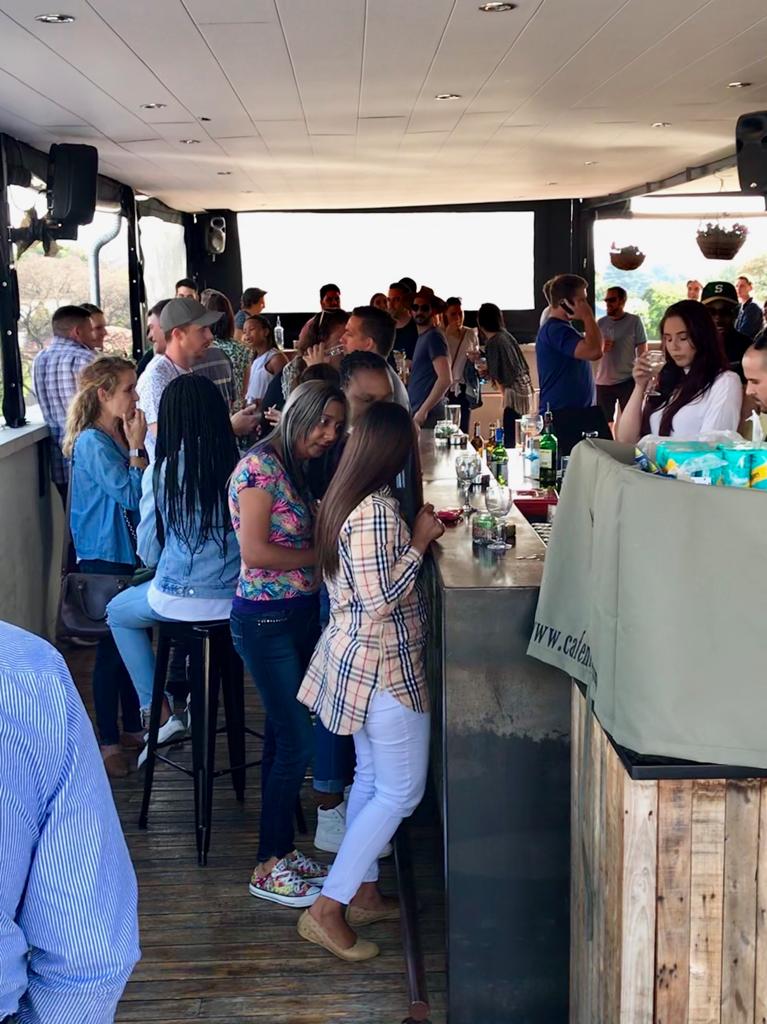IAmGreenside's tweet photo. Great way to bring in the new season with community members at @ImpelloSpace's Network Social Session. Cool people. Cool vibes. Cool space. Thanks Impello 🙂 https://t.co/64LlrE8KEs