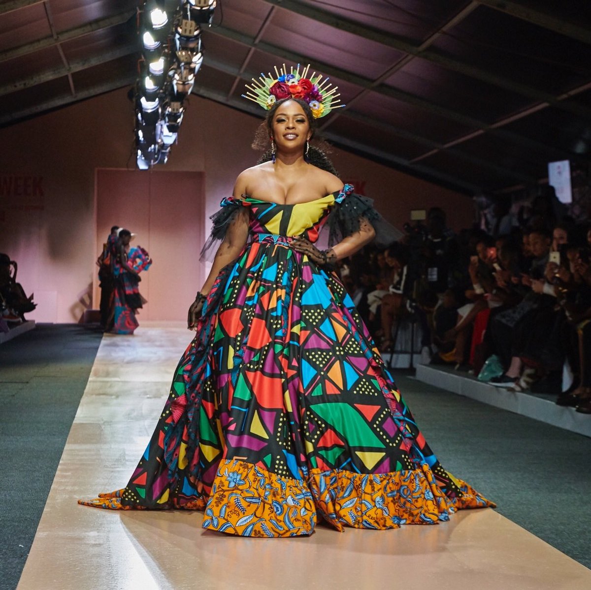 NomzamoMbatha's tweet photo. Sometimes, Time stands still...
A burst of #100Colours with @Dove_ZA and @richfactory
This little light of mine ☀️💕 https://t.co/HMkLESMCgJ