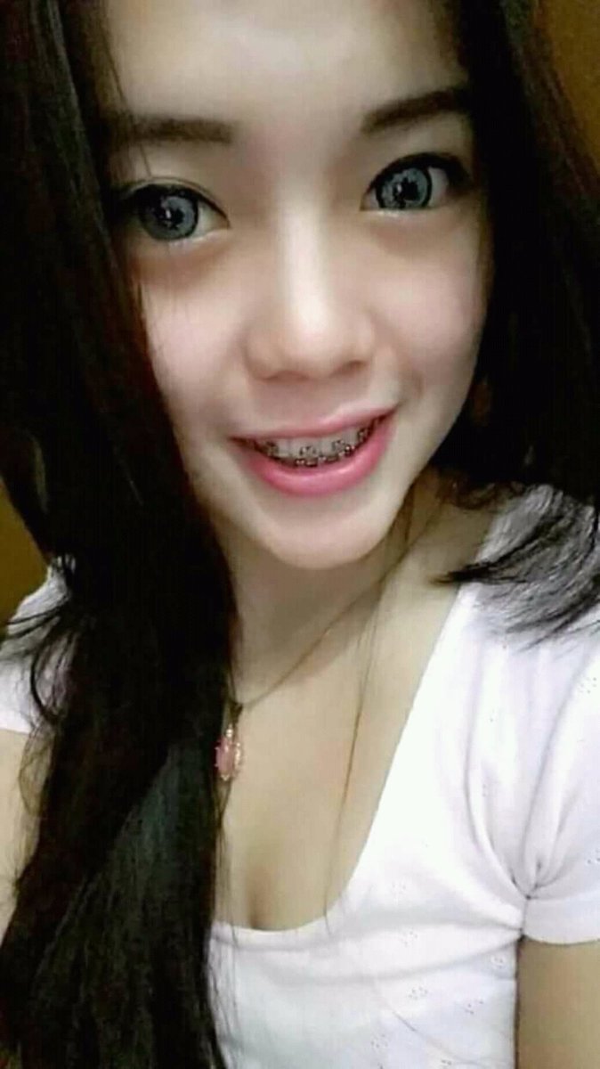 dm_andini tweet picture